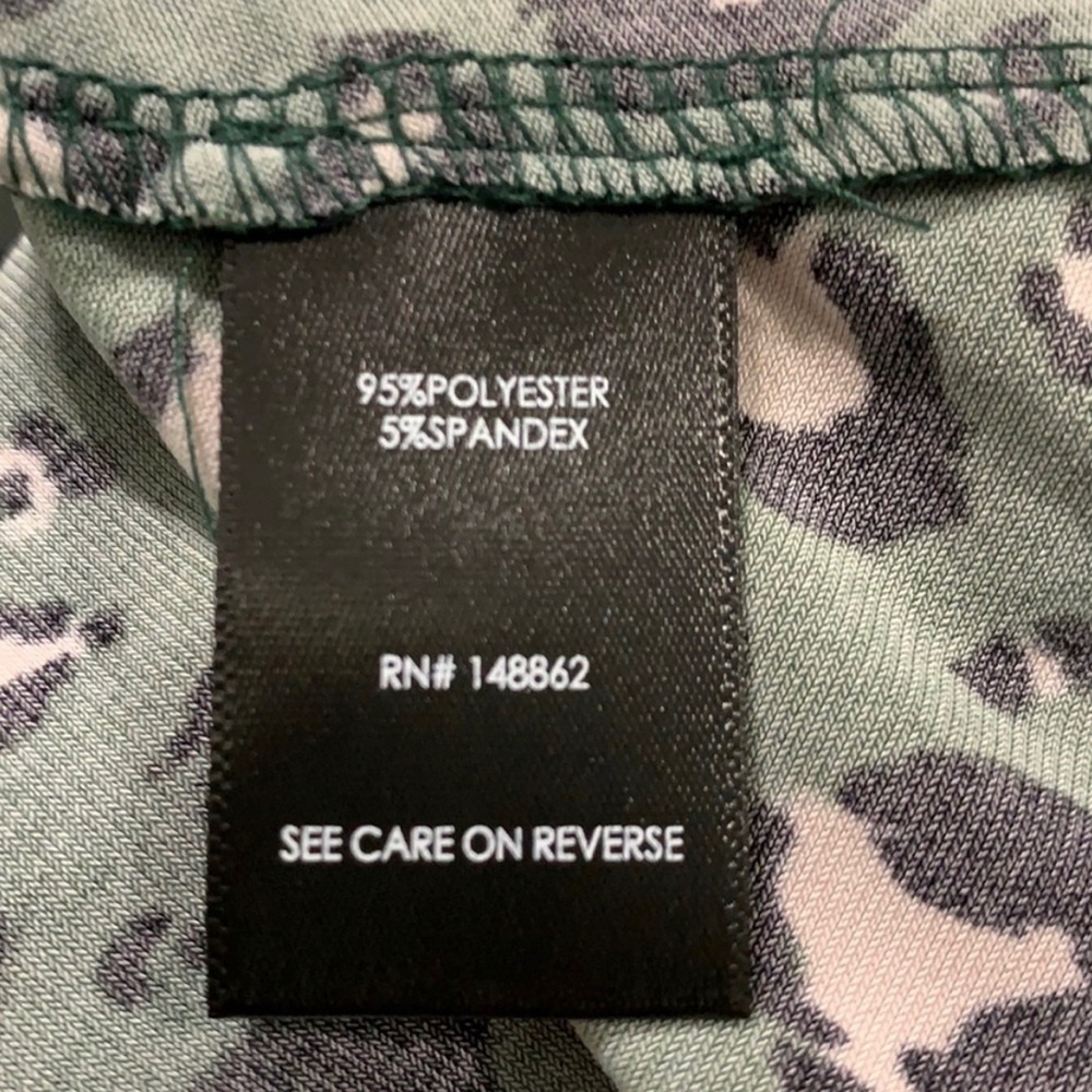 TORRID | 3X | Green Leopard Hi-Low Dress - Picture 6 of 6